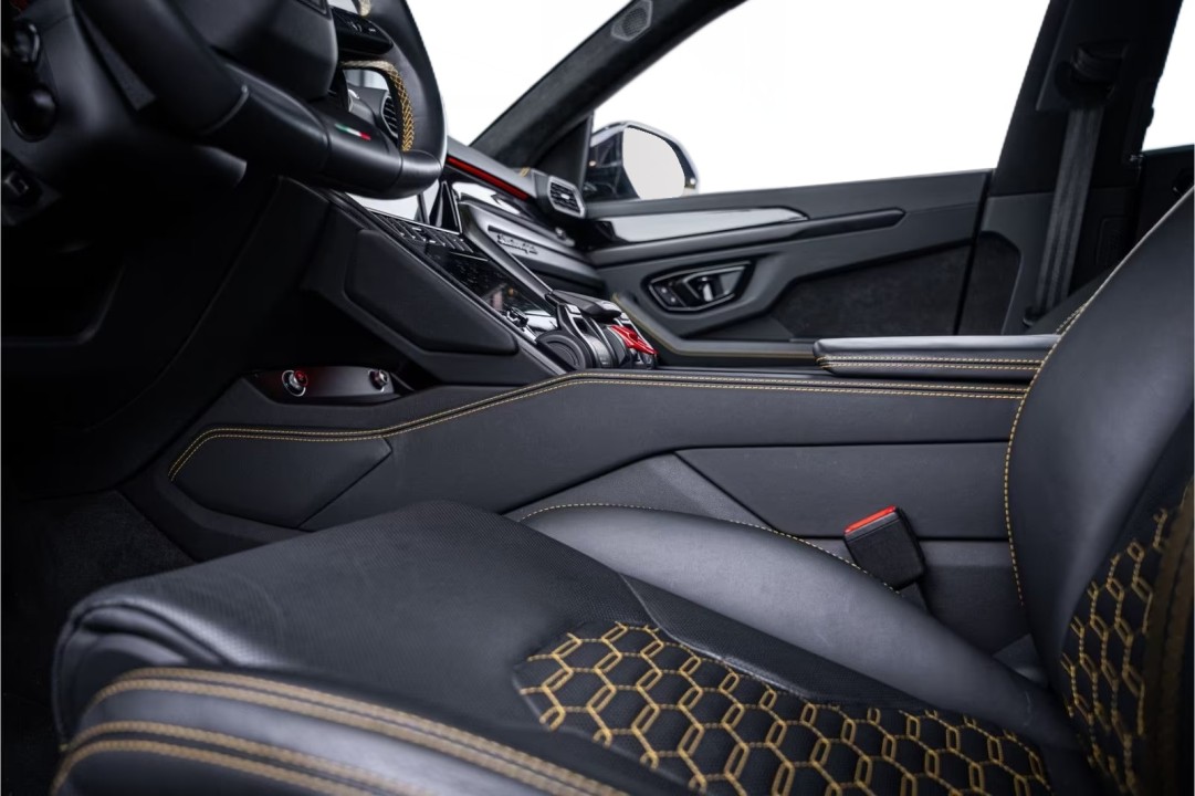 Lamborghini URUS - foto 39