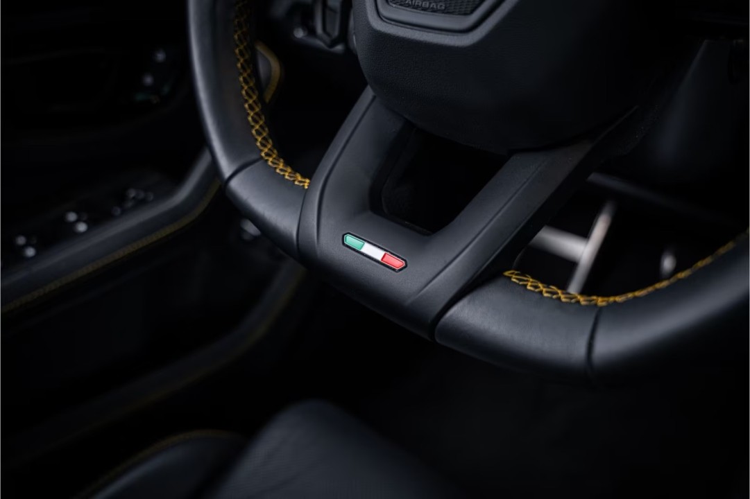 Lamborghini URUS - foto 15