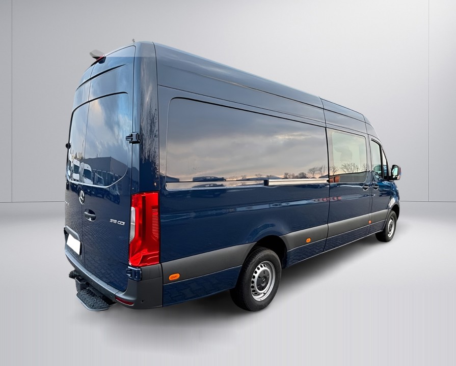Mercedes-Benz Sprinter (2)