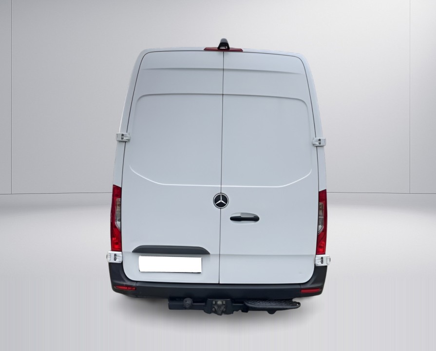 Mercedes-Benz Sprinter 317 CDI (4)