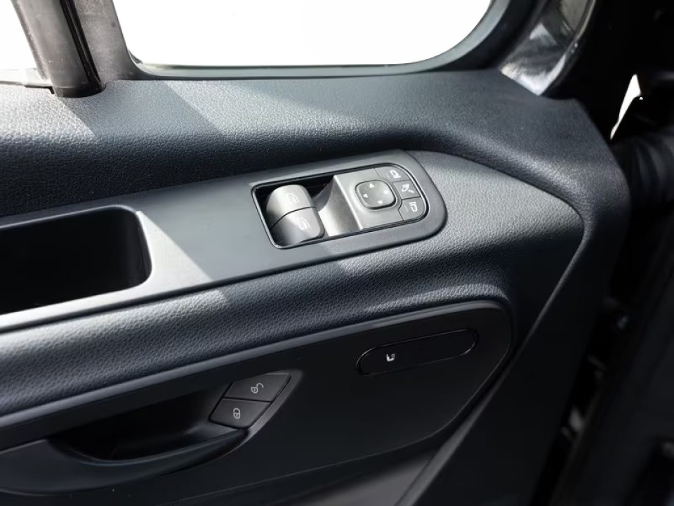 Mercedes-Benz Sprinter Tourer 319CDI - foto 14