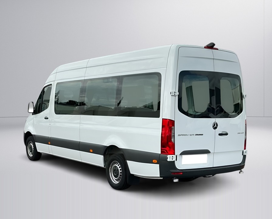 Mercedes-Benz Sprinter Tourer 315CDI (4)