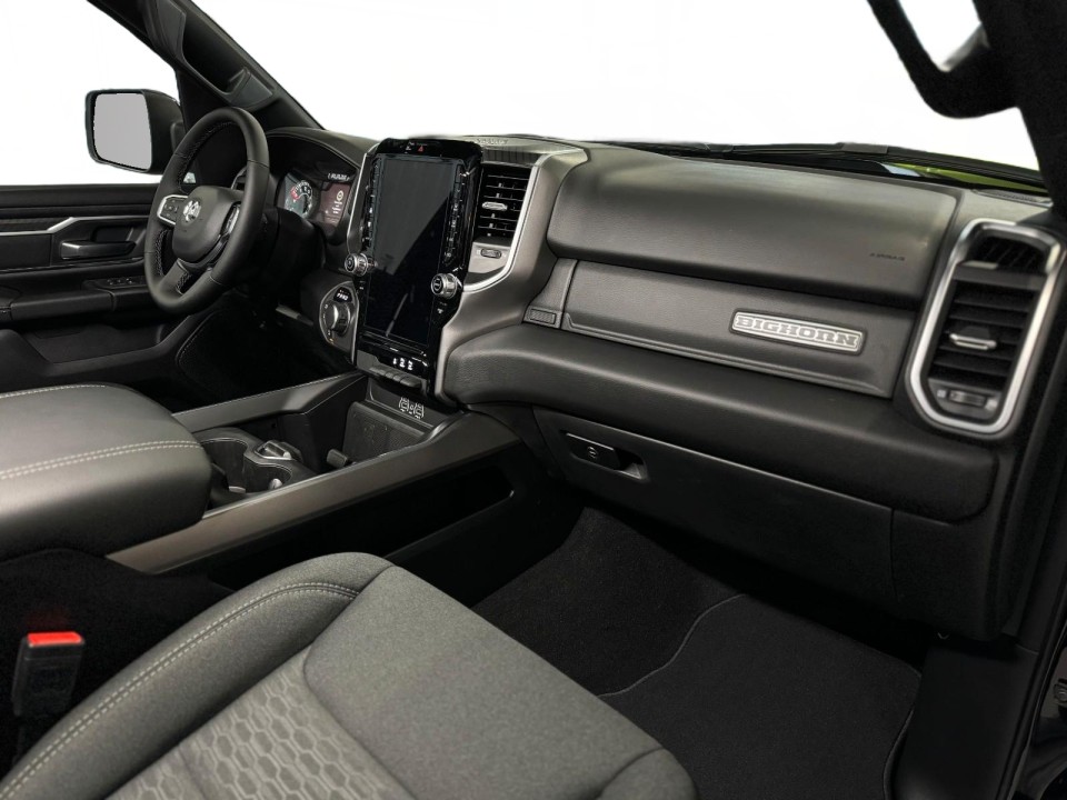 Dodge RAM 1500 BigHorn - foto 12