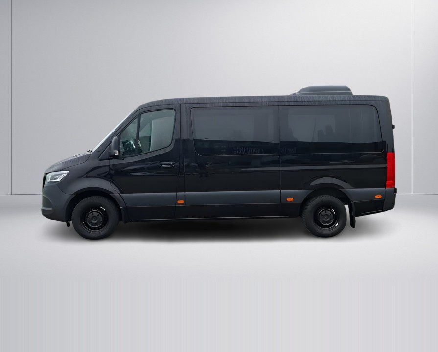 Mercedes-Benz Sprinter Tourer 317CDI (2)