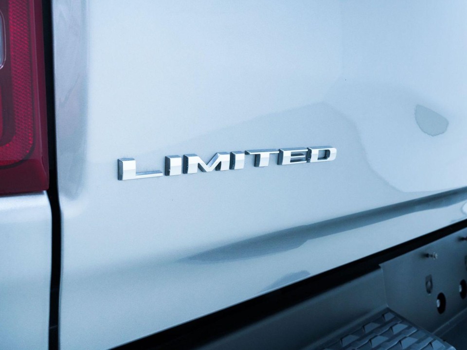 Dodge RAM 1500 Limited - foto 32