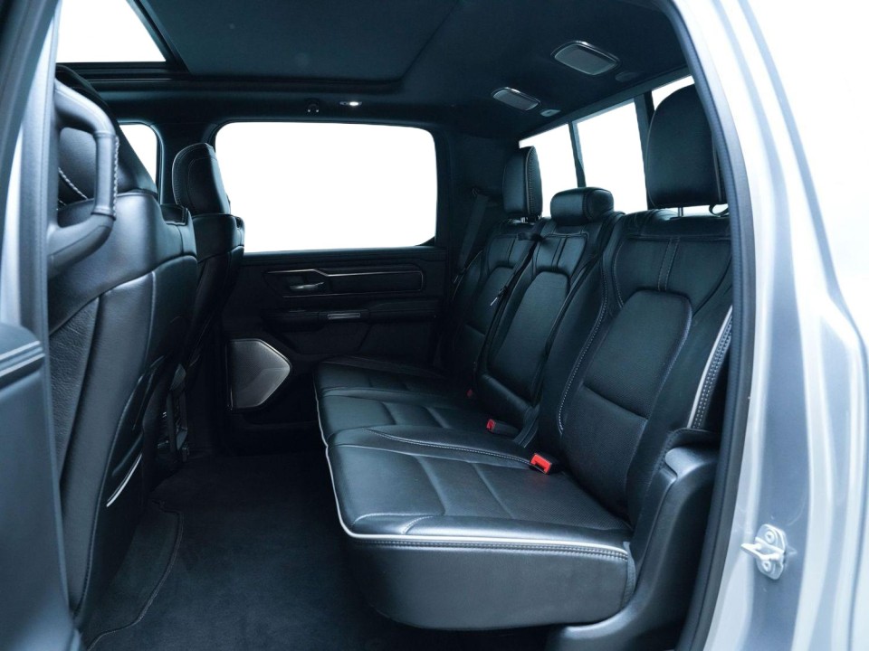 Dodge RAM 1500 Limited - foto 9