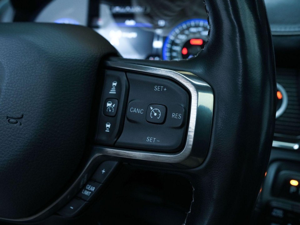 Dodge RAM 1500 Limited - foto 18