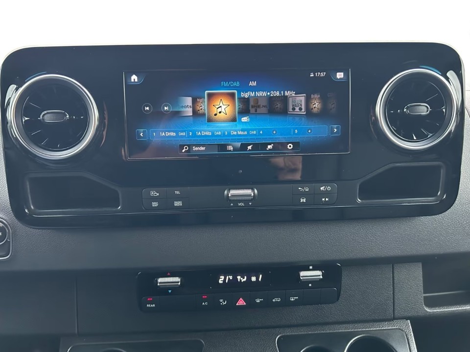 Mercedes-Benz Sprinter Tourer L2H3 - foto 9