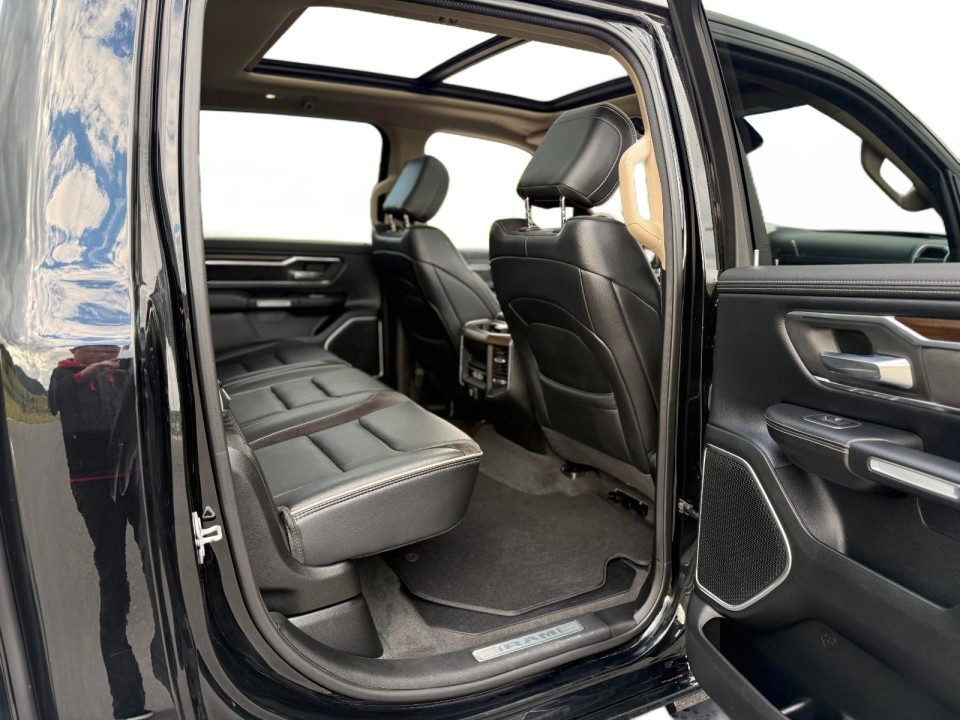 Dodge RAM Laramie - foto 11