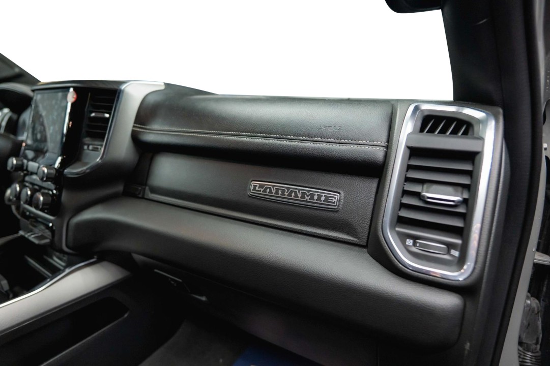 Dodge RAM Laramie - foto 31