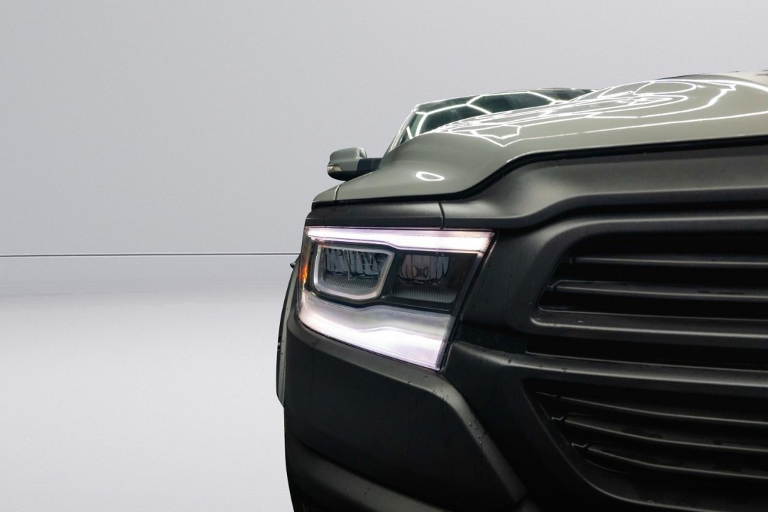 Dodge RAM Laramie - foto 32