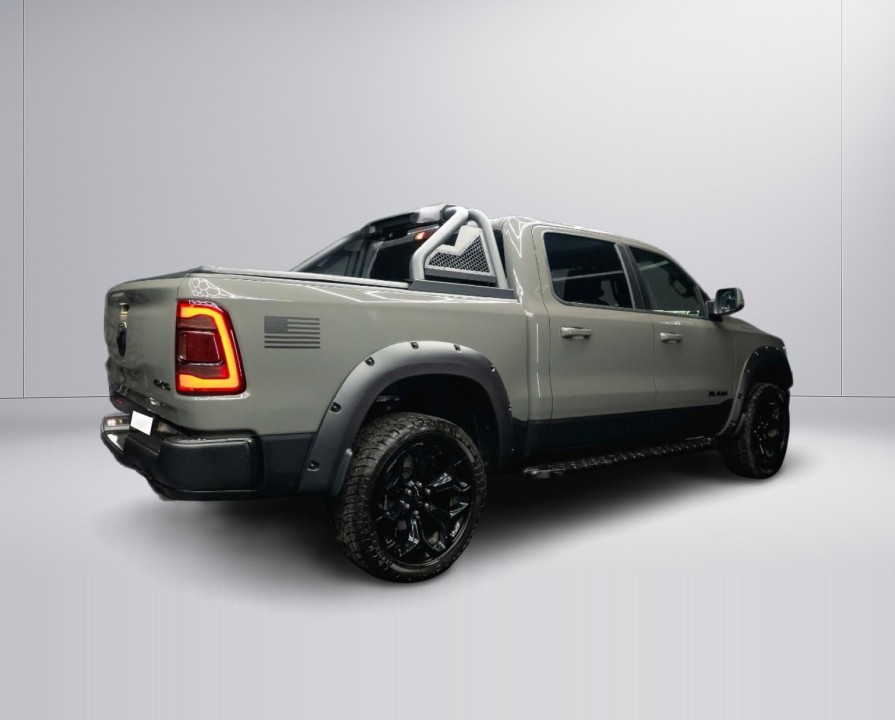 Dodge RAM Laramie (5)