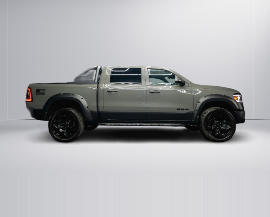 Dodge RAM Laramie (4)