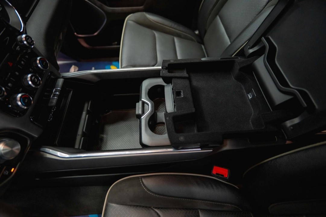 Dodge RAM Laramie - foto 25