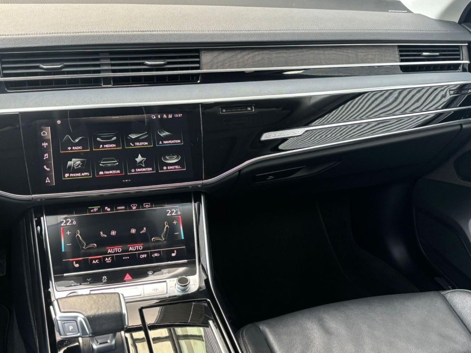 Audi A8 60 TFSIe quattro tiptronic - foto 12