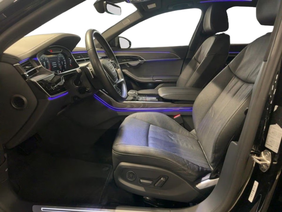 Audi A8 55TFSI quattro tiptronic (5)