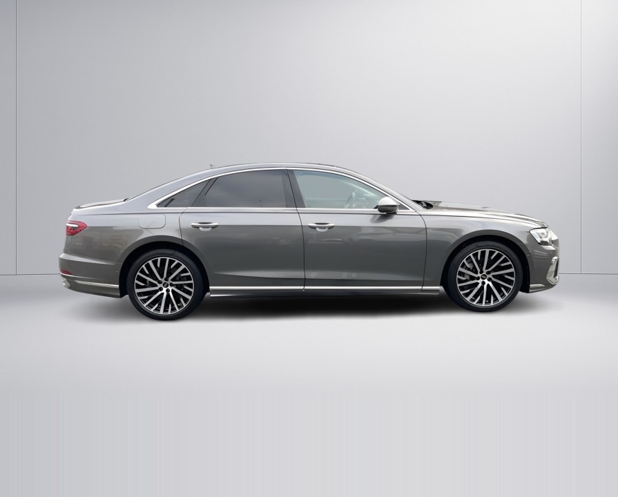 Audi A8 55TFSI quattro tiptronic (2)