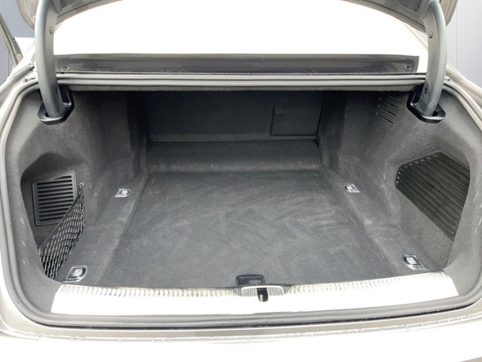 Audi A8 55TFSI quattro tiptronic - foto 12