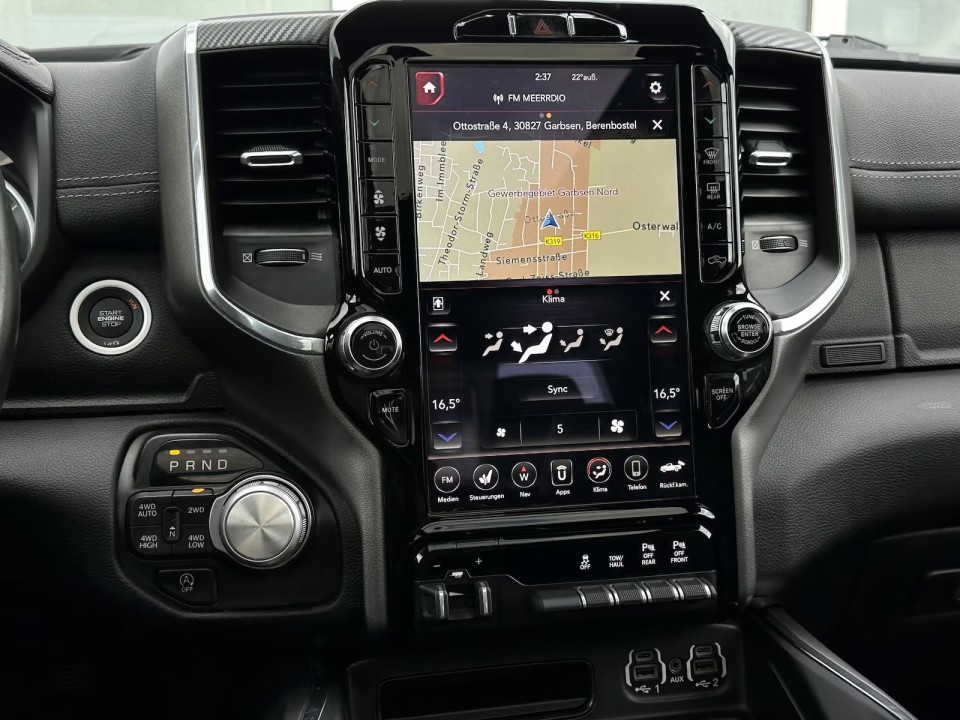 Dodge RAM 1500 Laramie - foto 13