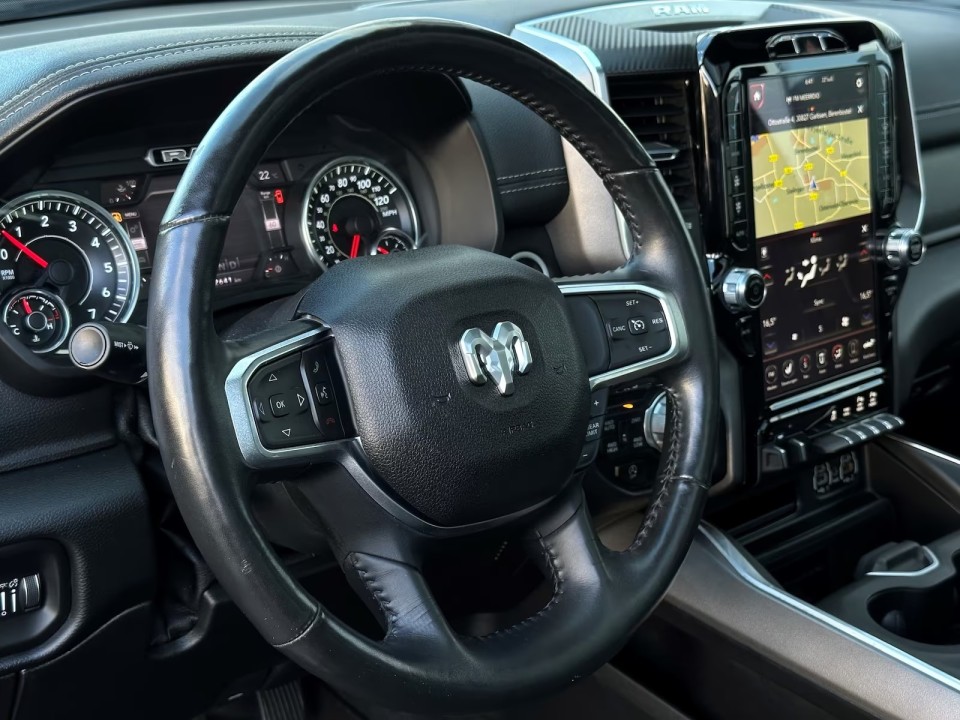 Dodge RAM 1500 Laramie - foto 7