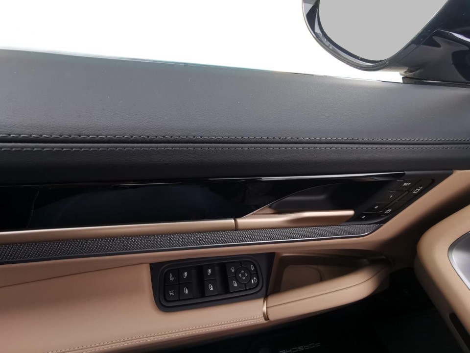 Porsche Cayenne Coupe E-Hybrid - foto 27