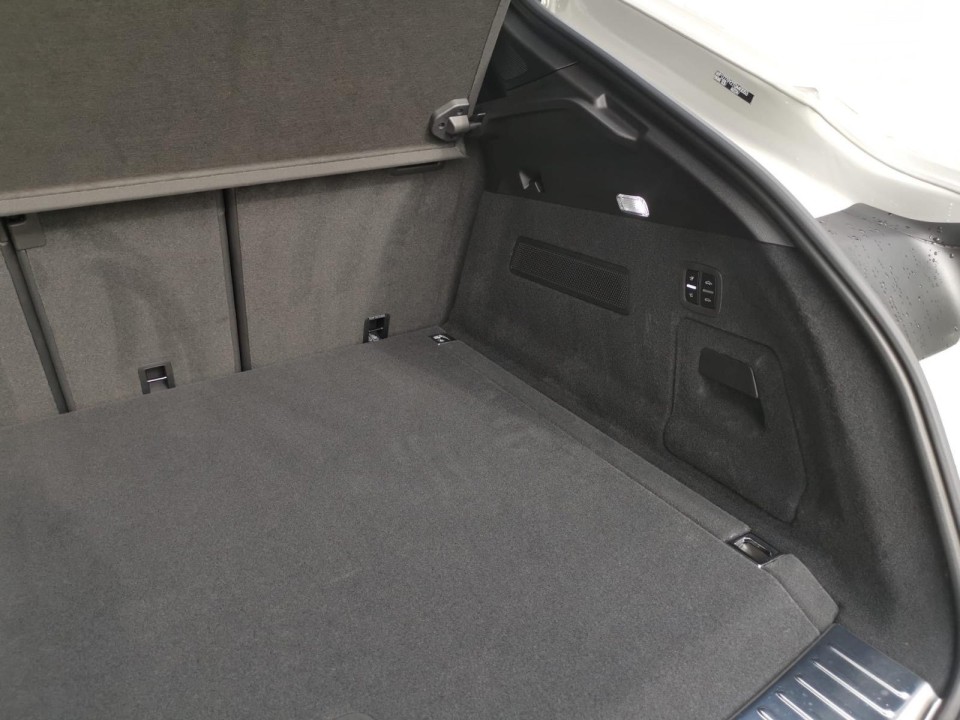 Porsche Cayenne Coupe E-Hybrid - foto 35