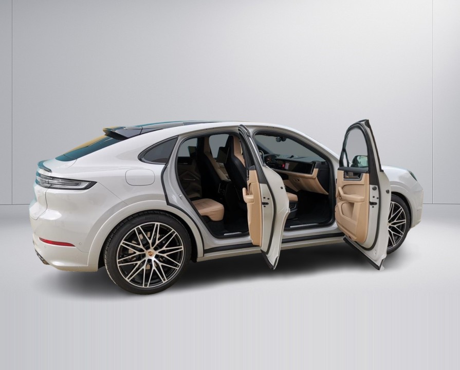 Porsche Cayenne Coupe E-Hybrid (3)