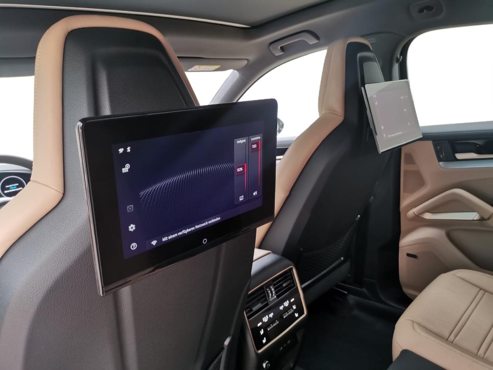 Porsche Cayenne Coupe E-Hybrid - foto 16