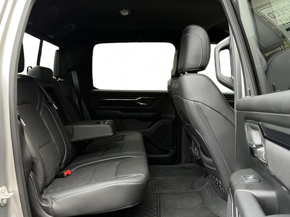 Dodge RAM 1500 - foto 25