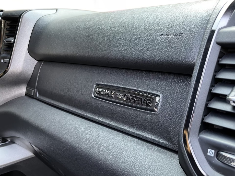 Dodge RAM 1500 - foto 24