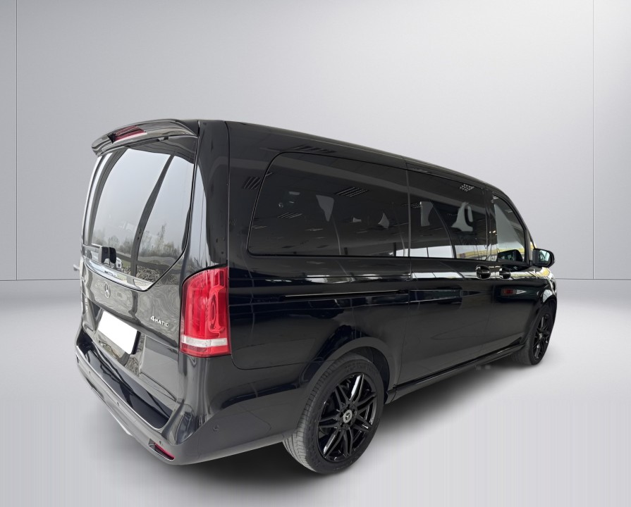 Mercedes-Benz V 300d 4MATIC Long AMG Line (2)