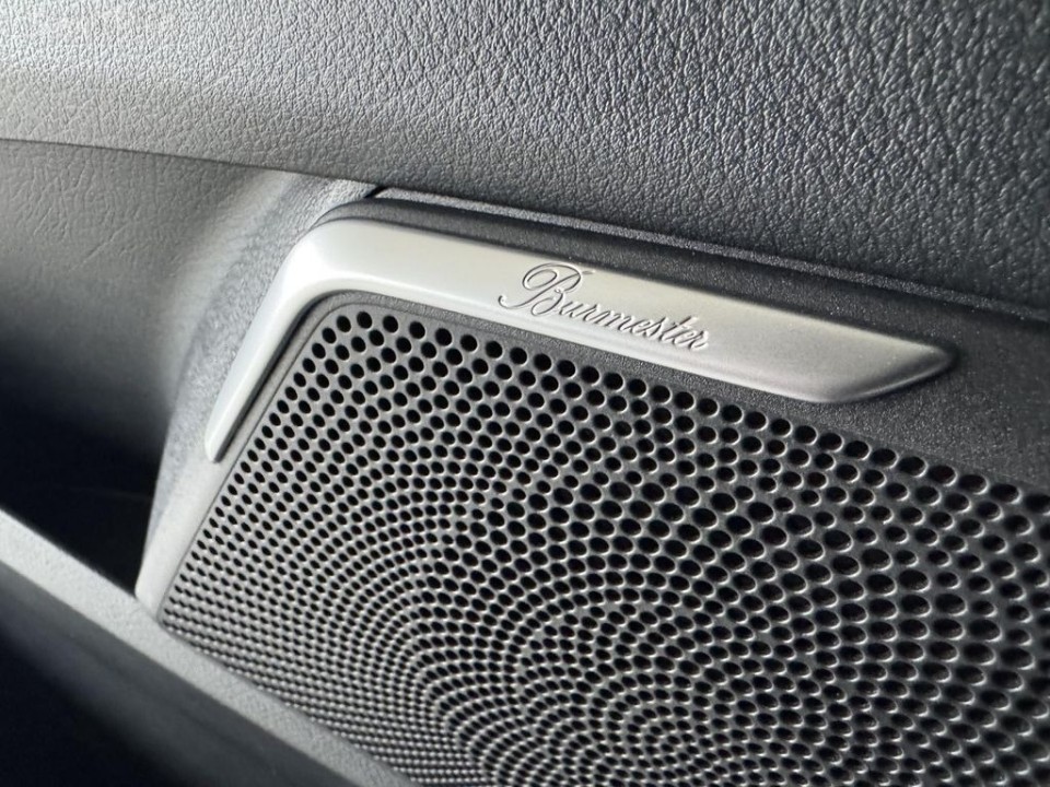 Mercedes-Benz V 300d 4MATIC Long AMG Line - foto 29