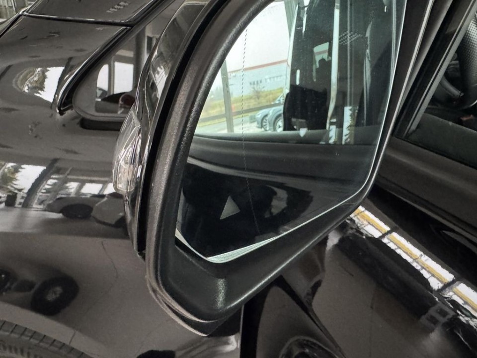 Mercedes-Benz V 300d 4MATIC Long AMG Line - foto 36