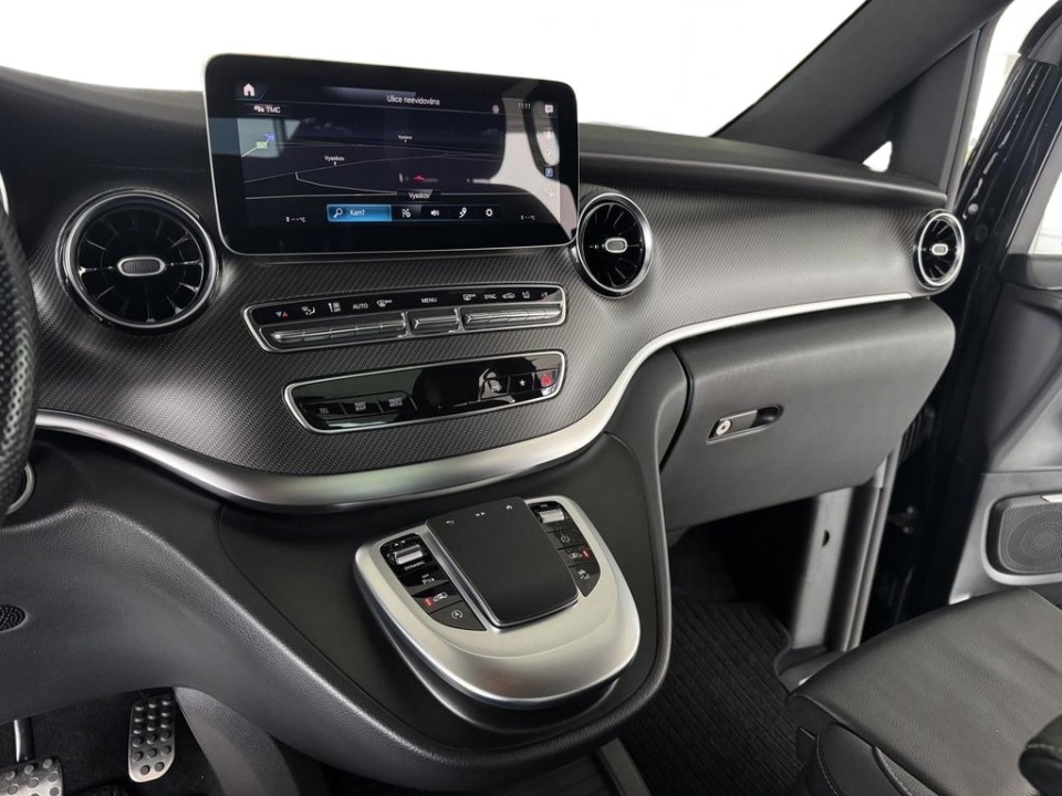 Mercedes-Benz V 300d 4MATIC Long AMG Line - foto 17