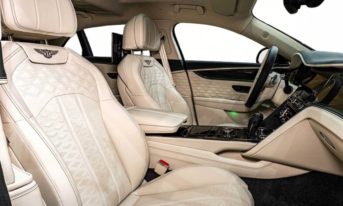 Bentley Flying Spur Speed V8 Hybrid - foto 13