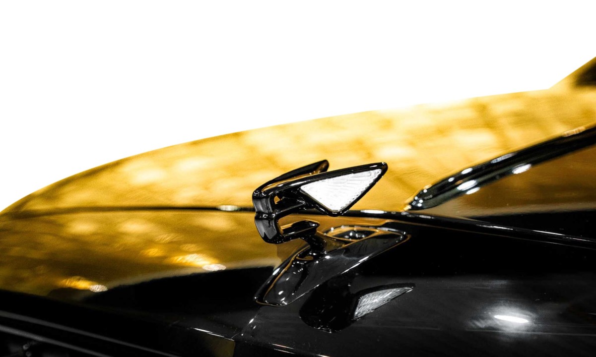 Bentley Flying Spur Speed V8 Hybrid - foto 25