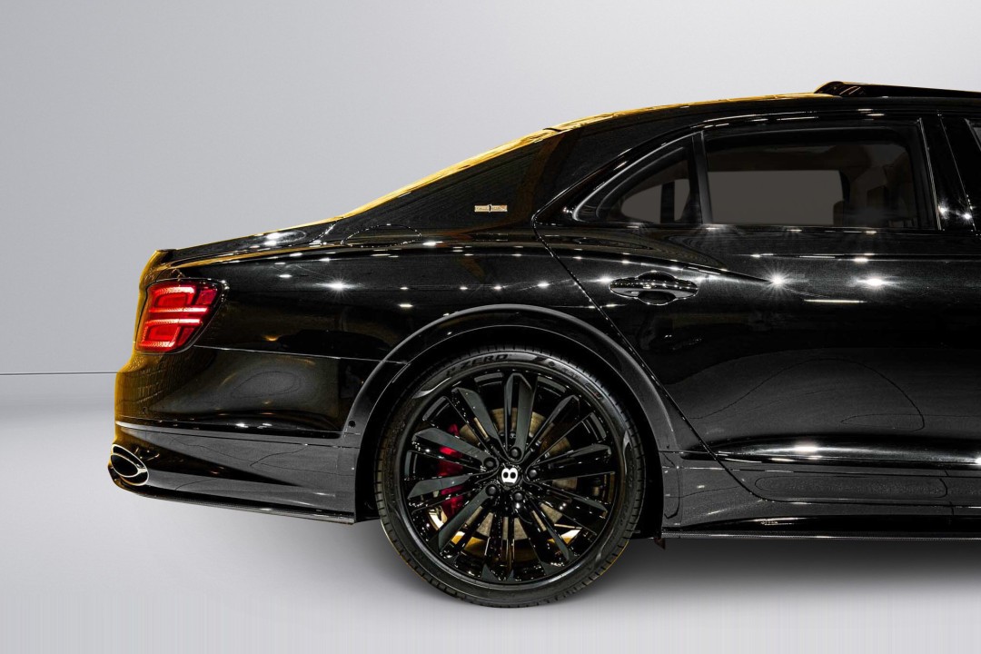 Bentley Flying Spur Speed V8 Hybrid - foto 27