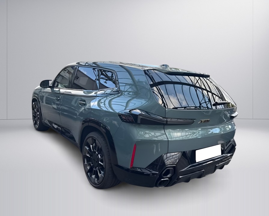 BMW XM (4)