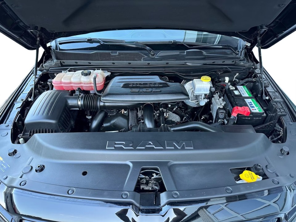 Dodge RAM 1500 Limited - foto 24