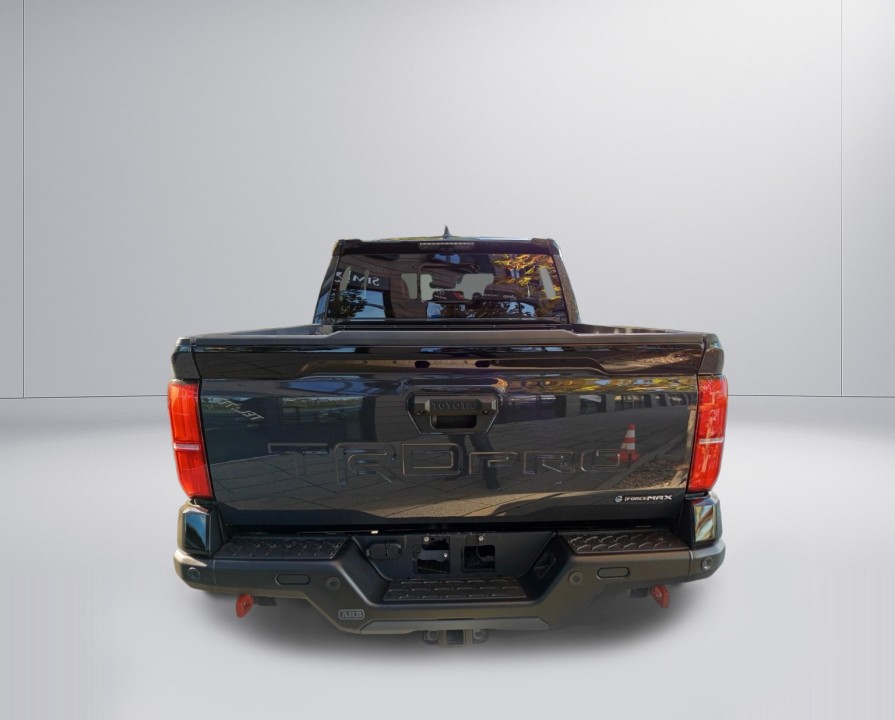 Toyota Tacoma TRD PRO (5)