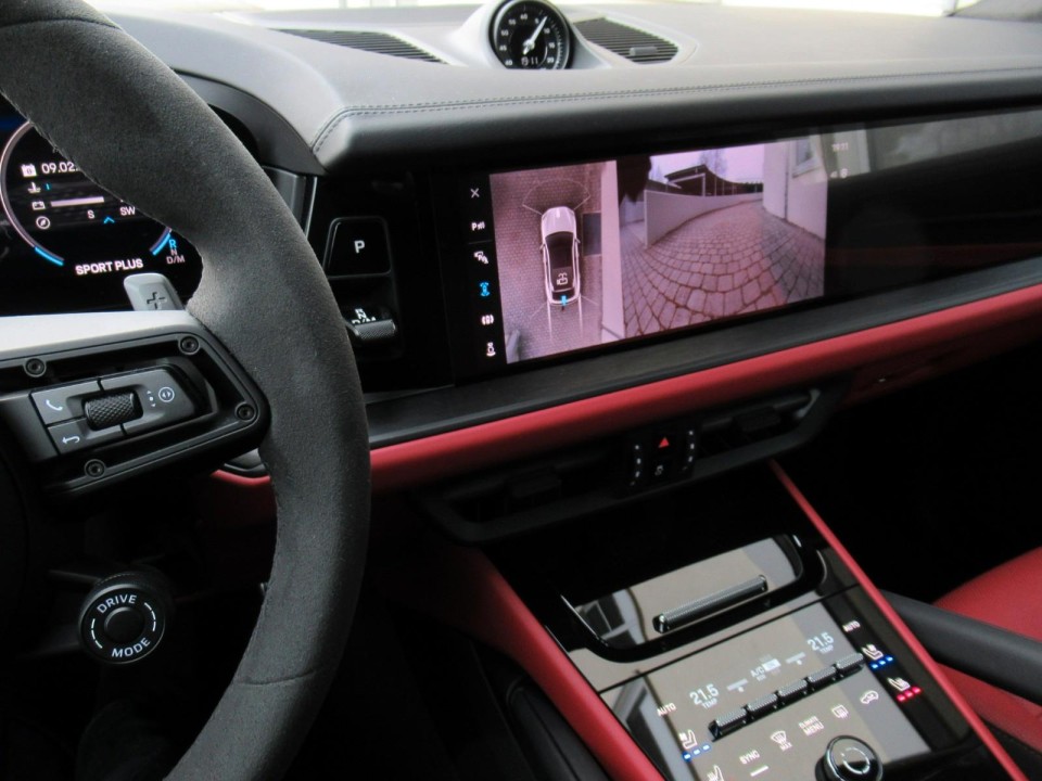 Porsche Cayenne Coupe GTS - foto 20