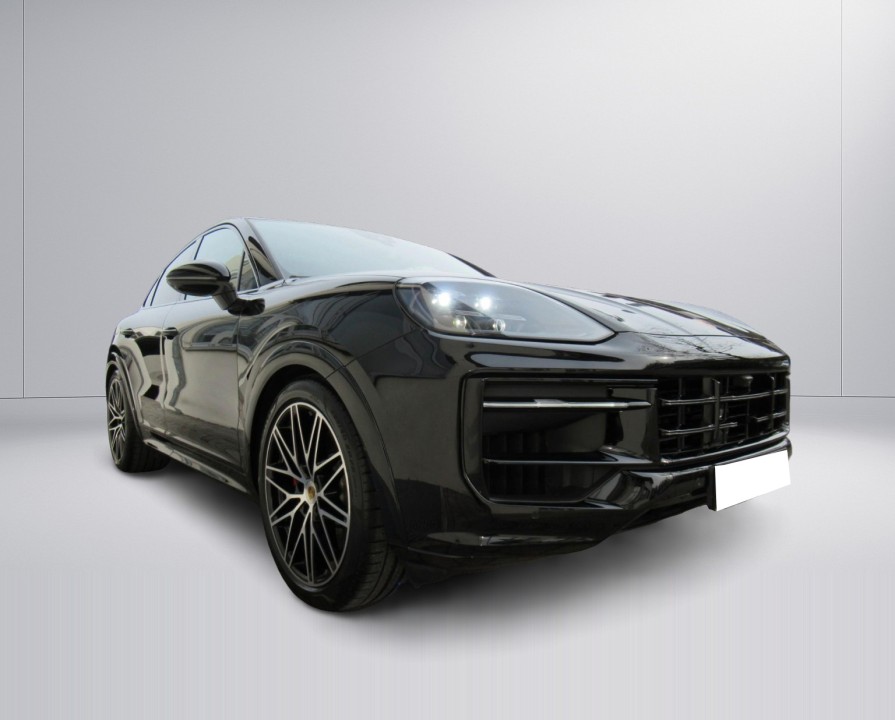 Porsche Cayenne Coupe GTS (2)