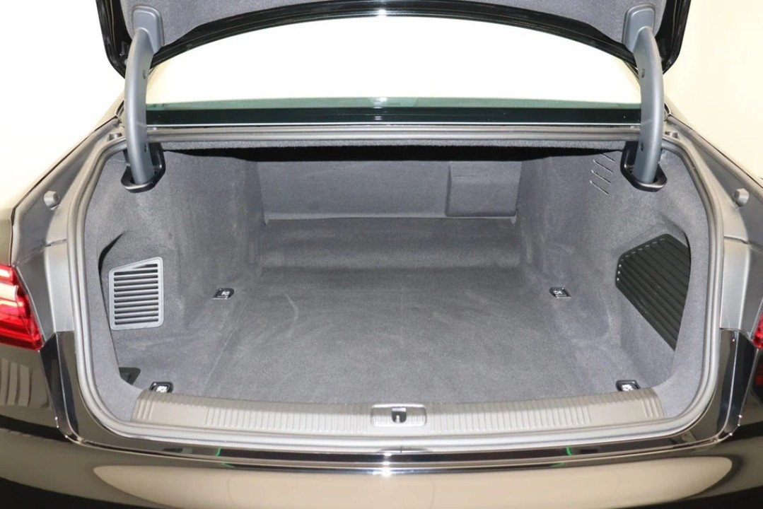 Audi A8 50TDI quattro tiptronic - foto 15