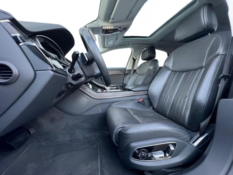 Audi A8 60 TFSIe quattro tiptronic - foto 9