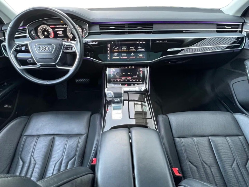 Audi A8 60 TFSIe quattro tiptronic - foto 8