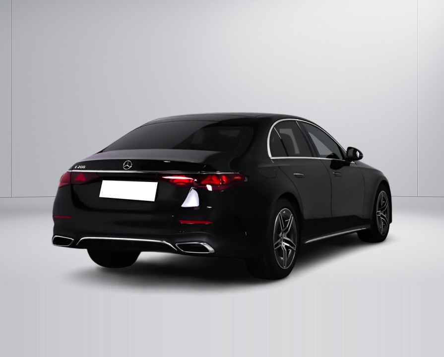 Mercedes-Benz E 200 AMG Line (2)