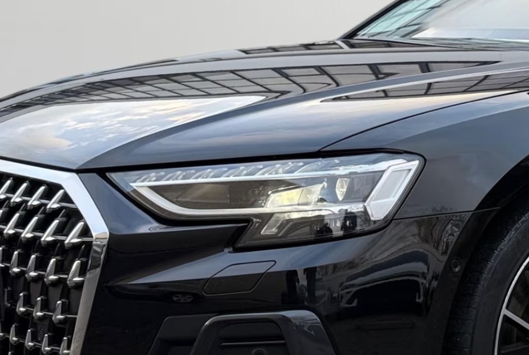 Audi A8 50TDI quattro tiptronic - foto 12