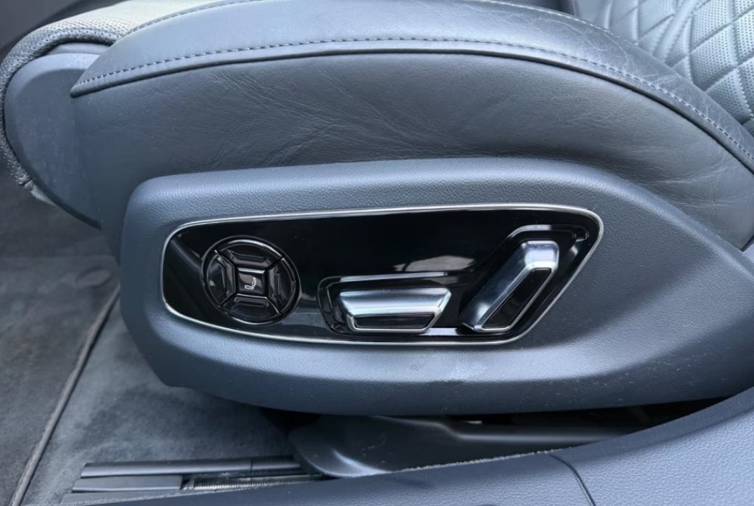 Audi A8 50TDI quattro tiptronic - foto 9