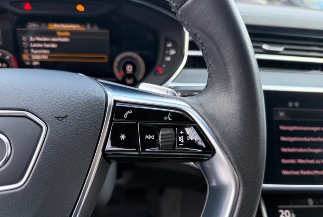 Audi A8 50TDI quattro tiptronic (5)