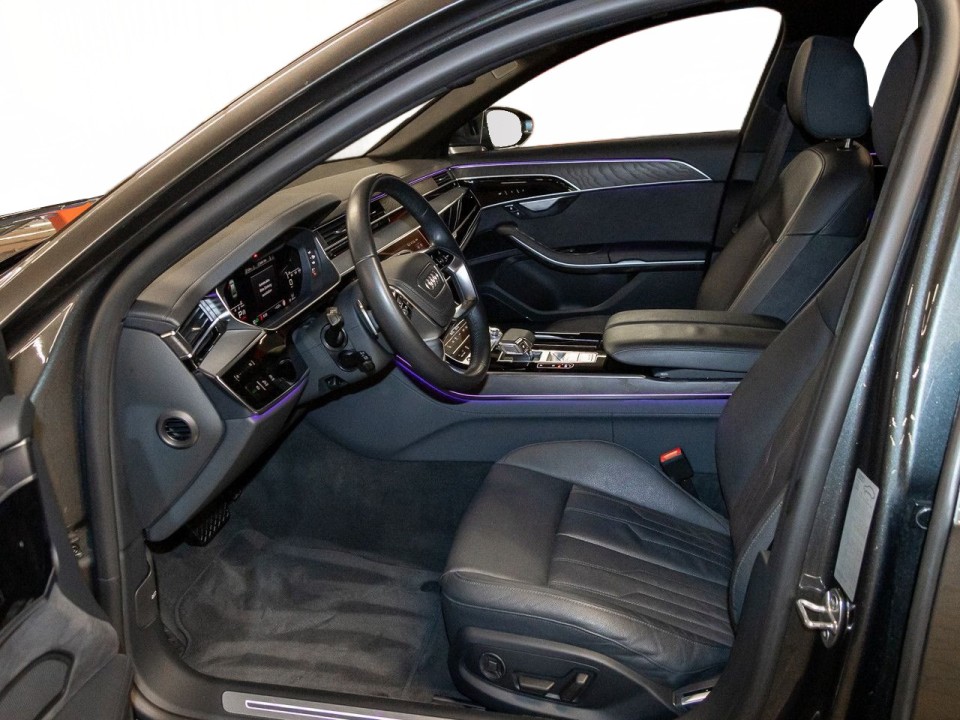 Audi A8 55TFSI quattro tiptronic - foto 9